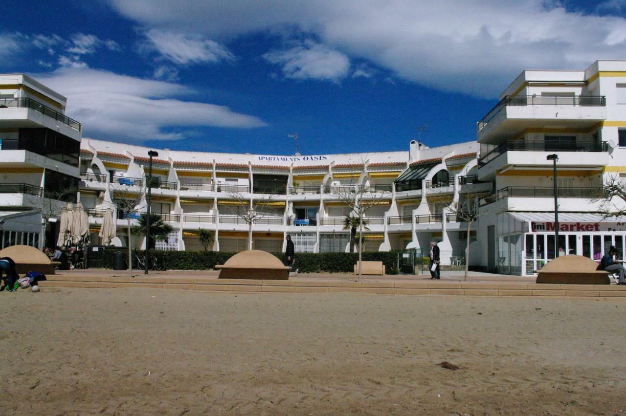 Apartamento A Pie De Playa, Climatizado Y Parking روساس المظهر الخارجي الصورة