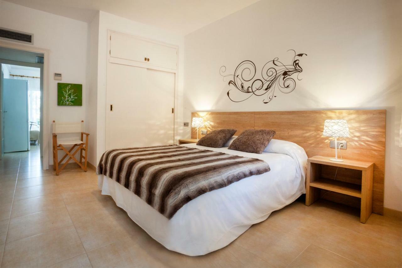 Apartamento A Pie De Playa, Climatizado Y Parking روساس المظهر الخارجي الصورة